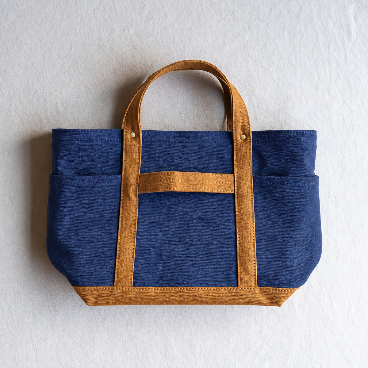 MINI TOOL TOTE Bi-color（deepnavy×camel）