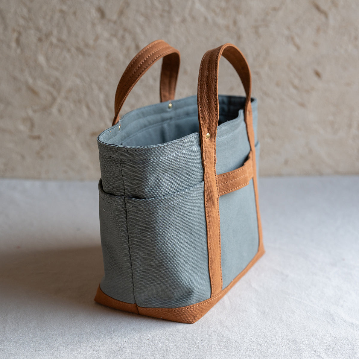 MINI TOOL TOTE Bi-color（sage×camel）