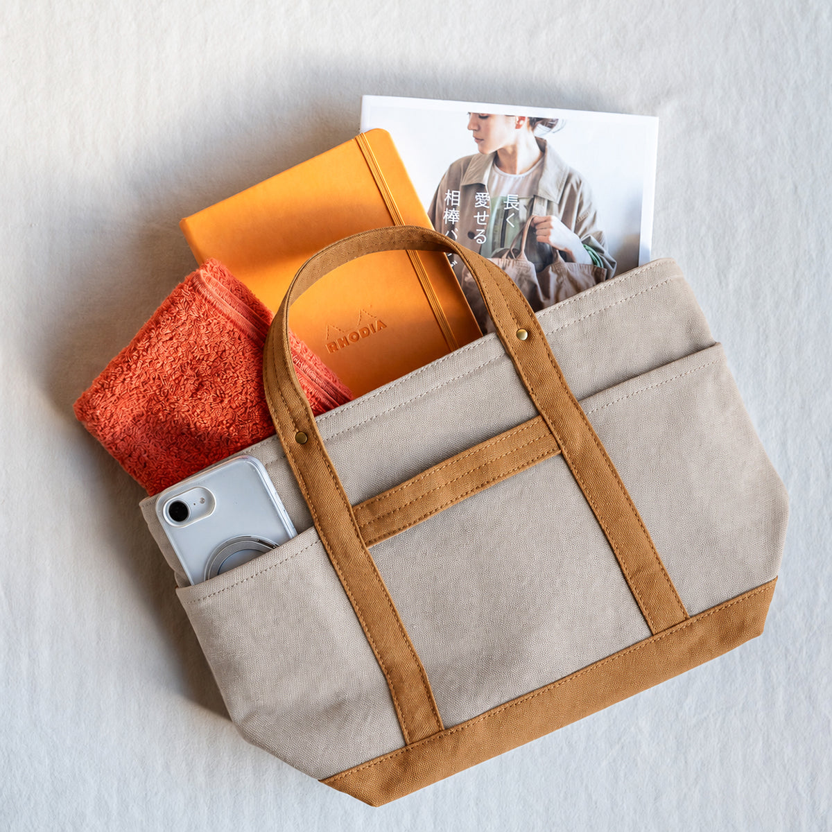 MINI TOOL TOTE Bi-color（beige×camel）