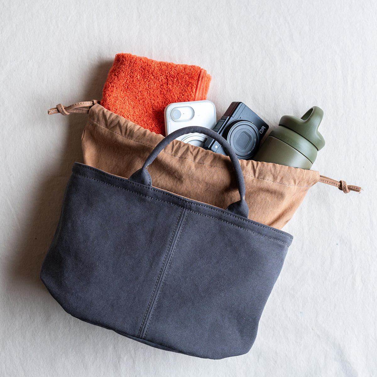 MINI TOTE - charcoal gray -