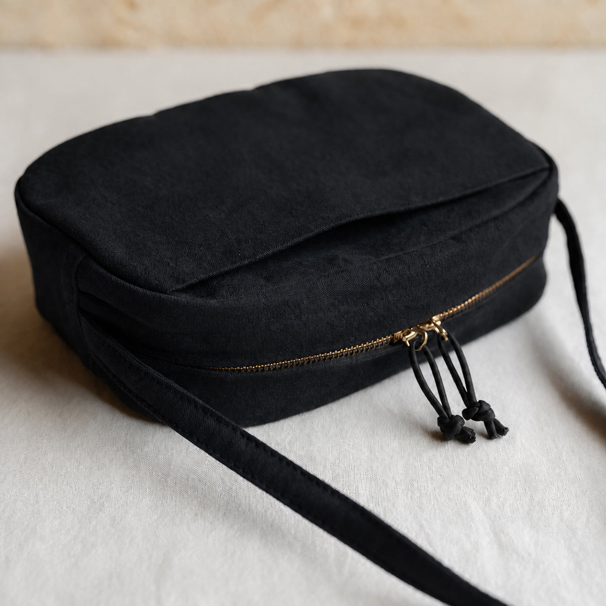 NEW POCHETTE - black -