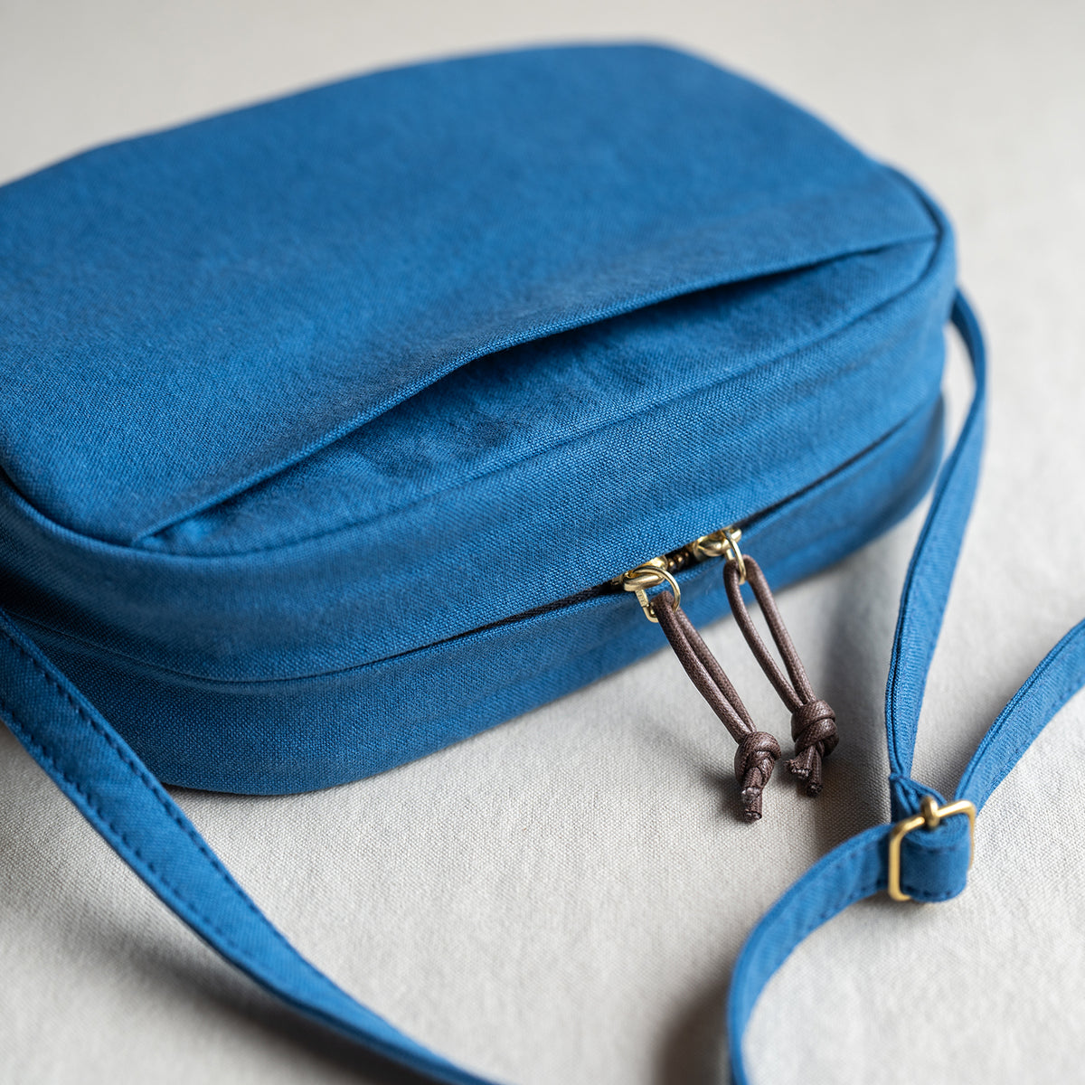 NEW POCHETTE - blue -