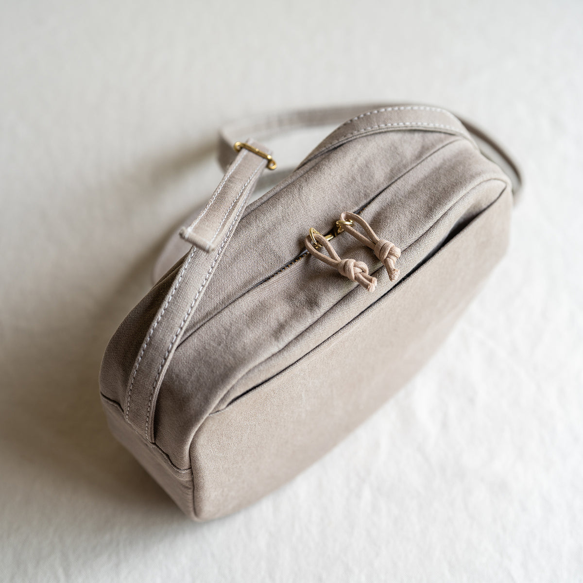 NEW POCHETTE - gray -