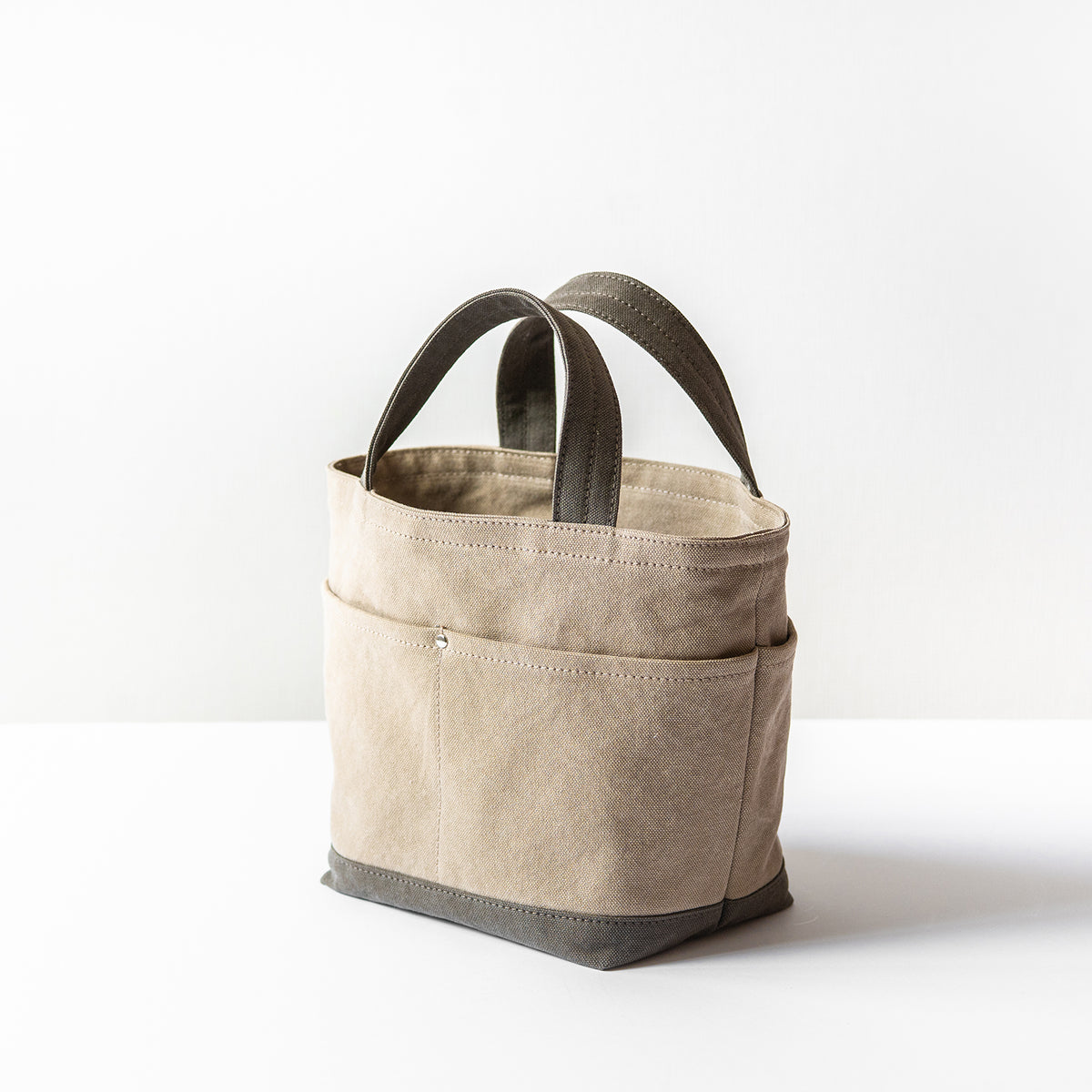 POCKET TOTE Bi-color（beige×oldkhaki）