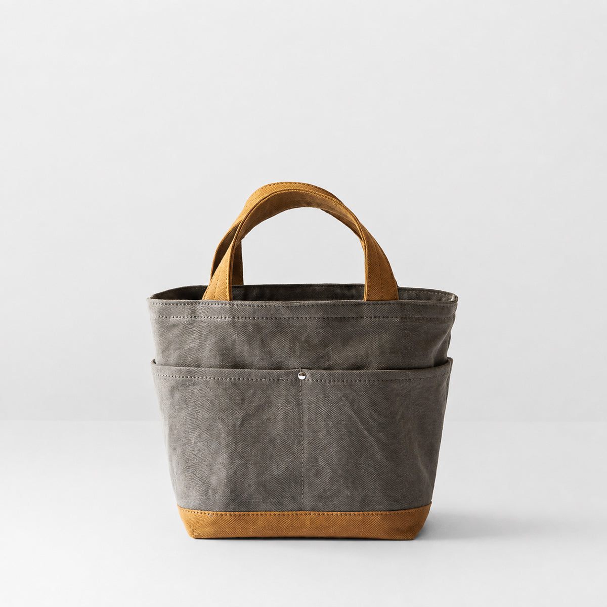 POCKET TOTE Bi-color（oldkhaki×camel）