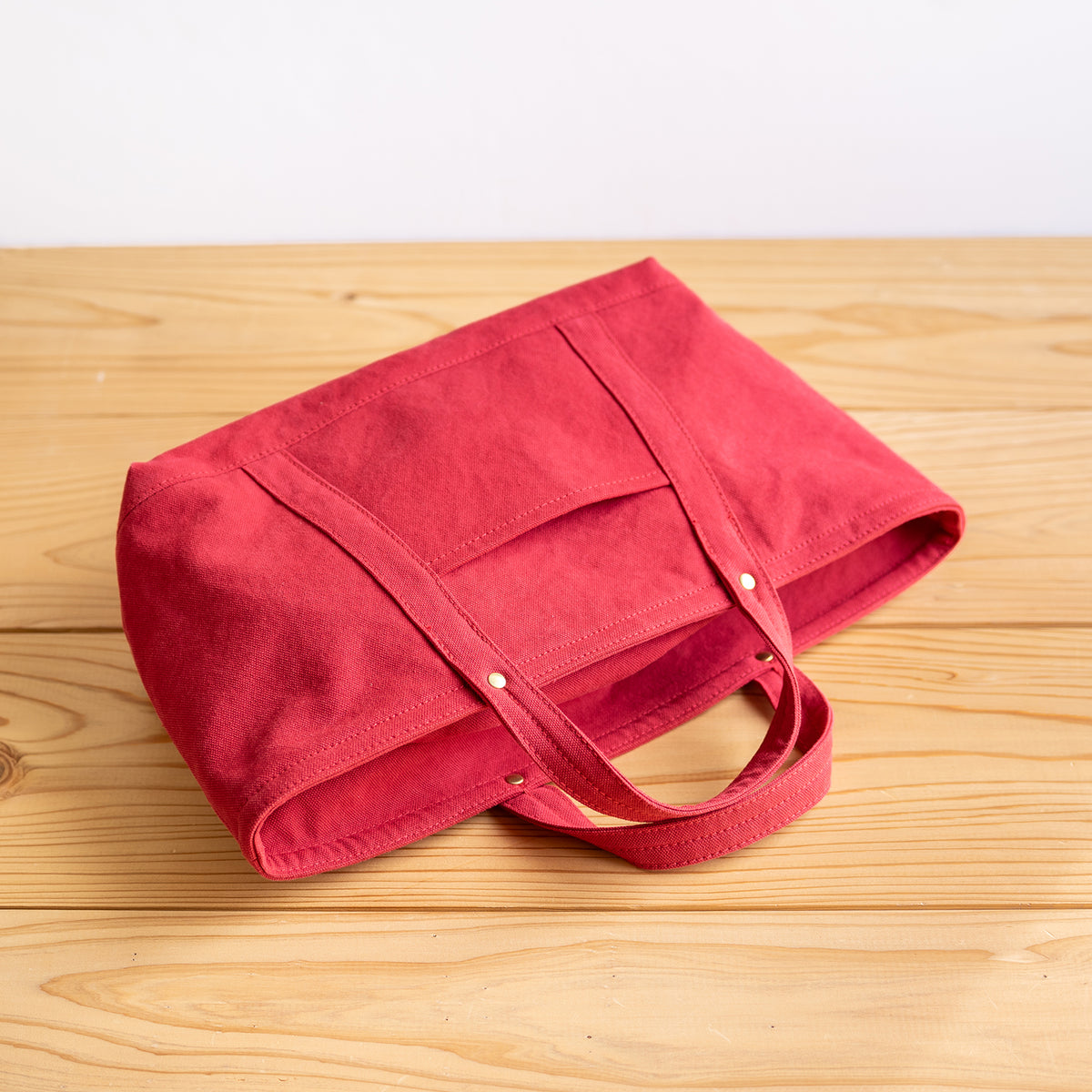 STANDARD TOTE - red -