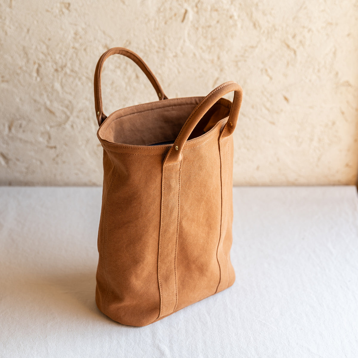 TATENAGA TOTE - camel -