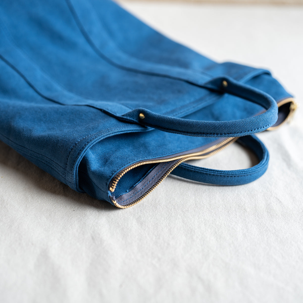 TATENAGA TOTE - indigoblue -