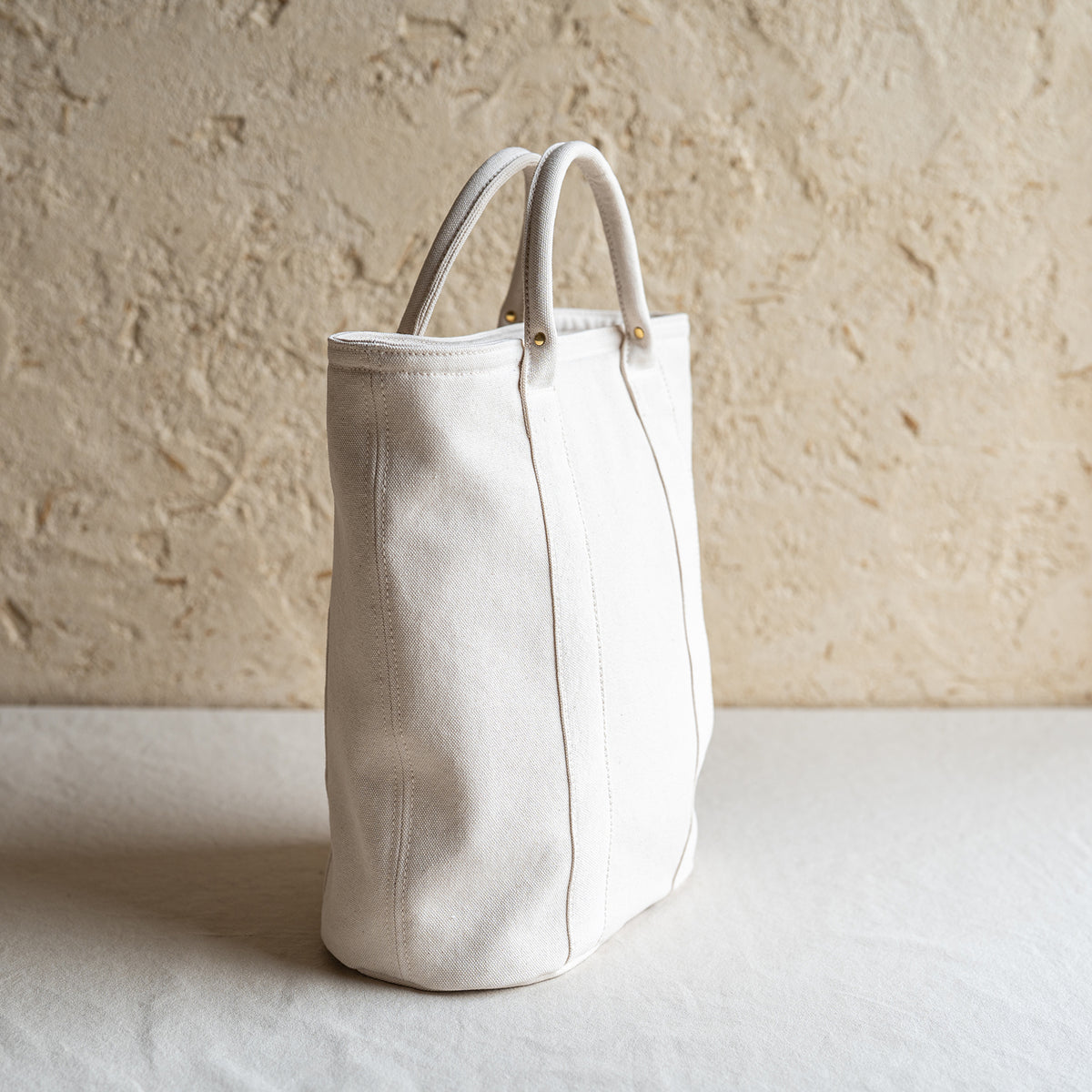 TATENAGA TOTE - ivory -