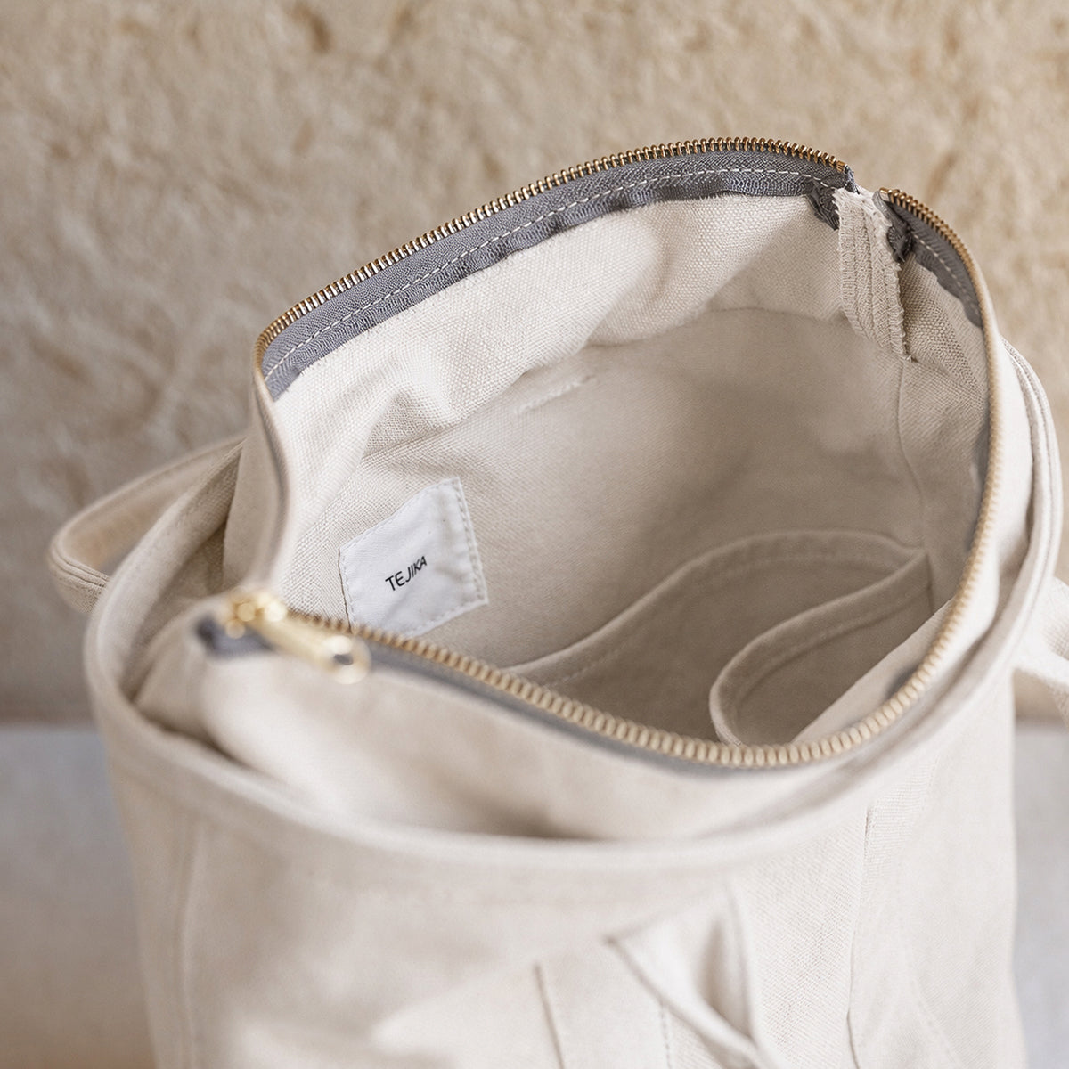 TATENAGA TOTE - ivory -