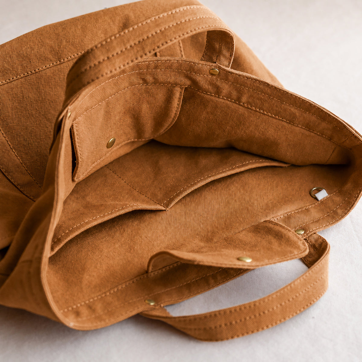 TOOL TOTE - camel -