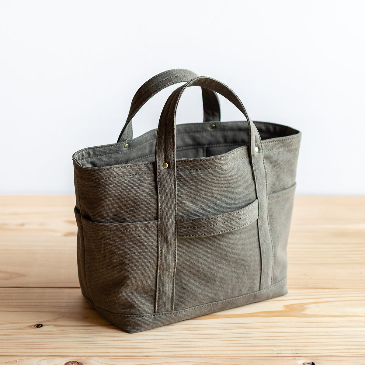 TOOL TOTE - oldkhaki -