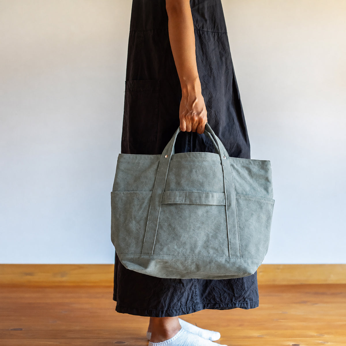 TOOL TOTE - sage -